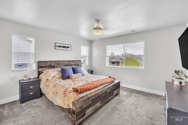 3913 E Collingwood, Meridian, ID 83642