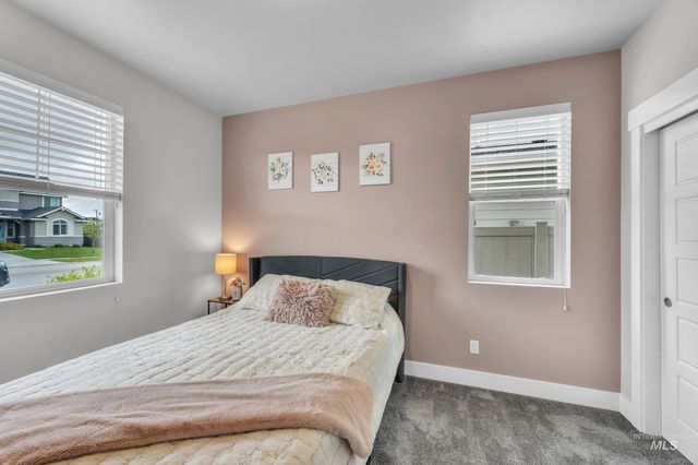 3913 E Collingwood, Meridian, ID 83642