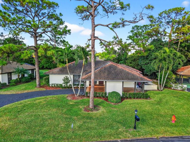 435 Pine Villa Drive, Atlantis, FL 33462