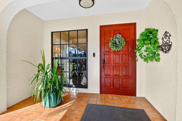 435 Pine Villa Drive, Atlantis, FL 33462