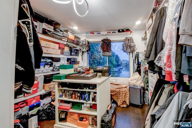 2 Meyer Court 1602, West Orange, NJ 07052