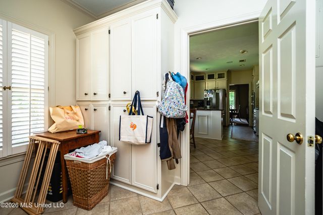 104 Arbor Ridge Road, Ridgeland, MS 39157