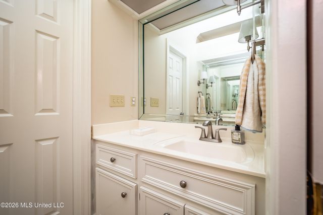104 Arbor Ridge Road, Ridgeland, MS 39157