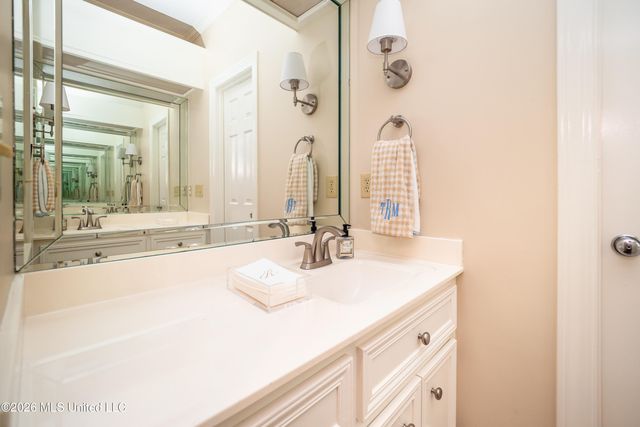 104 Arbor Ridge Road, Ridgeland, MS 39157