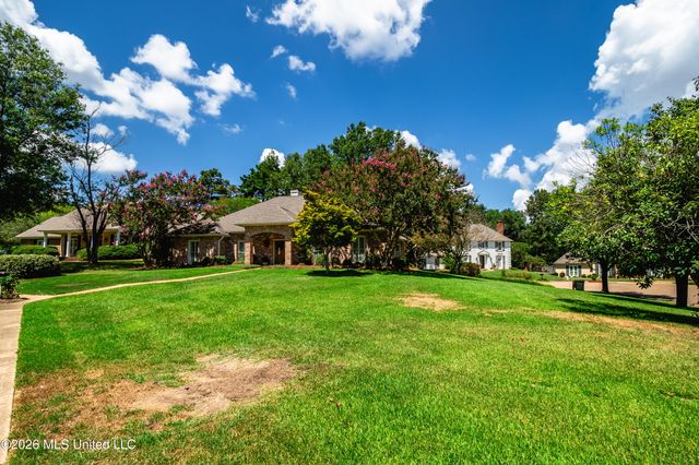 104 Arbor Ridge Road, Ridgeland, MS 39157