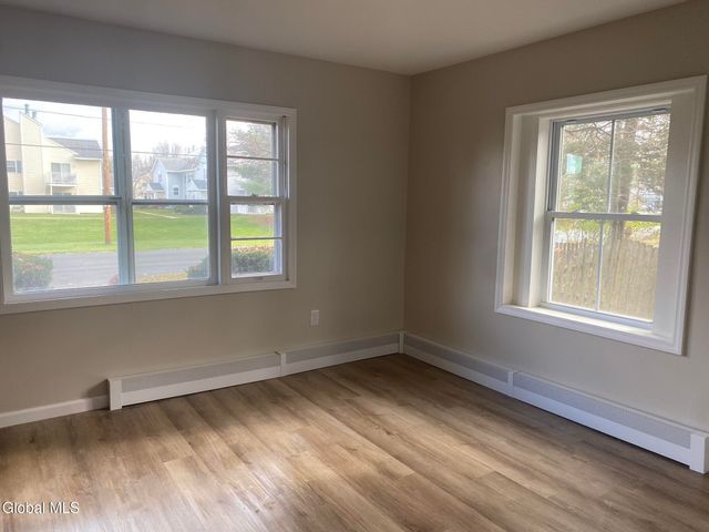 235 Washington Avenue 1, Scotia, NY 12302