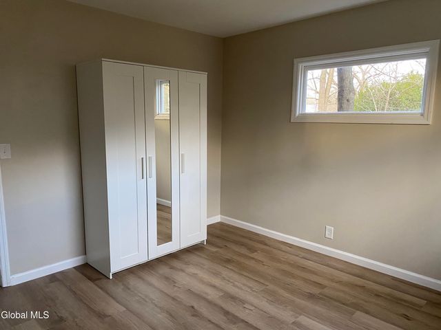 235 Washington Avenue 1, Scotia, NY 12302