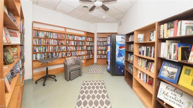 2830 Shore Dr Apt 303, Virginia Beach, VA 23451