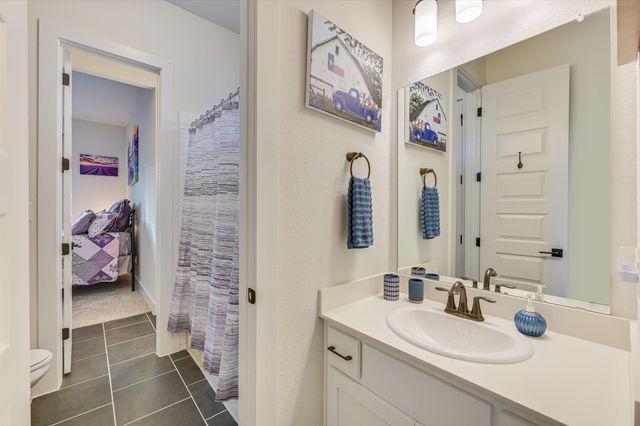 145 DOUBLE EAGLE RANCH DR, Cedar Creek, TX 78612