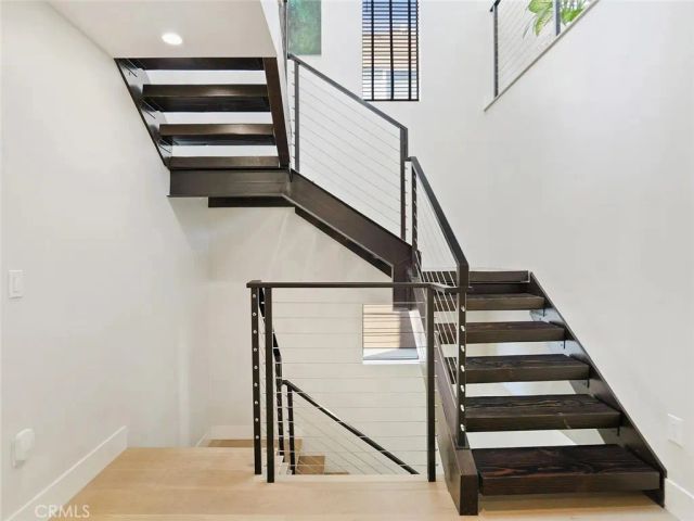 811 N DETROIT ST, Los Angeles, CA 90046