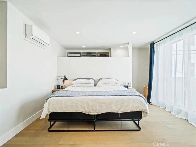 811 N DETROIT ST, Los Angeles, CA 90046