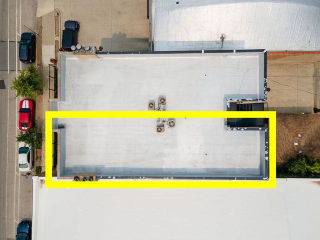 5445 N NORTHWEST Highway 3S, Chicago, IL 60630