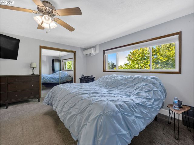 24046 Ne TREEHILL Dr, Wood Village, OR 97060