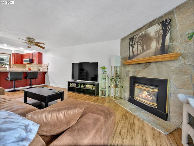 24046 Ne TREEHILL Dr, Wood Village, OR 97060