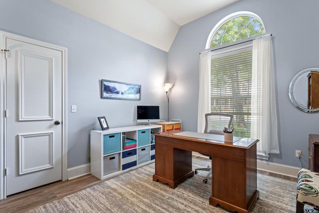 3807 Woods Blvd, Tyler, TX 75707
