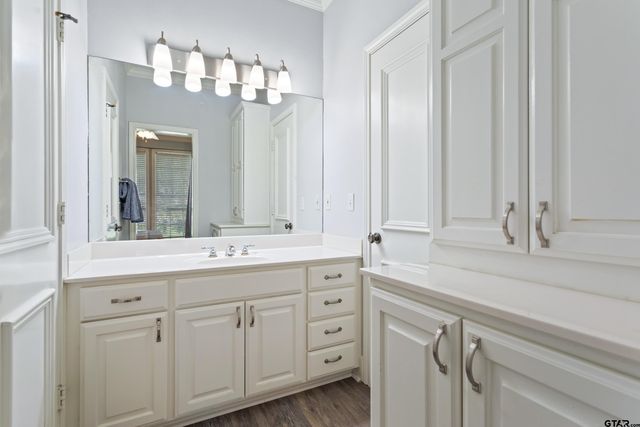 3807 Woods Blvd, Tyler, TX 75707