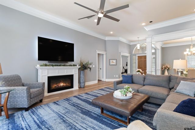 3807 Woods Blvd, Tyler, TX 75707