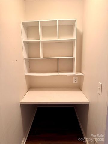 9 Riddle Road, Swannanoa, NC 28778