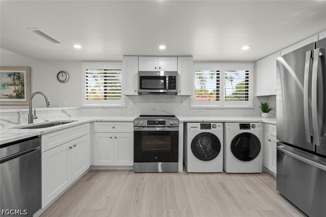 671 E Gulf DR 3A1, Sanibel, FL 33957