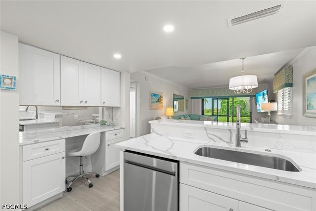 671 E Gulf DR 3A1, Sanibel, FL 33957