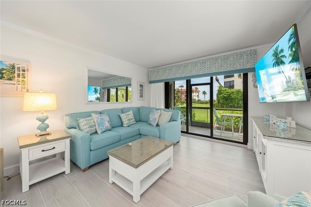 671 E Gulf DR 3A1, Sanibel, FL 33957