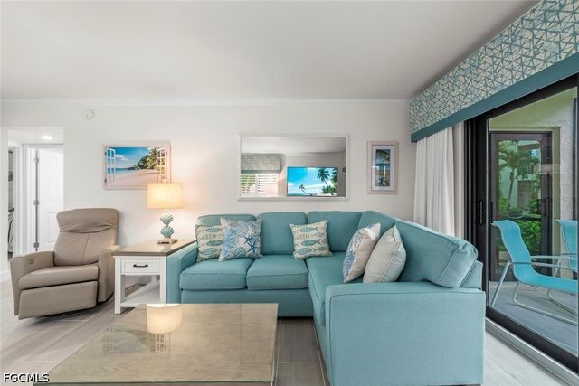 671 E Gulf DR 3A1, Sanibel, FL 33957
