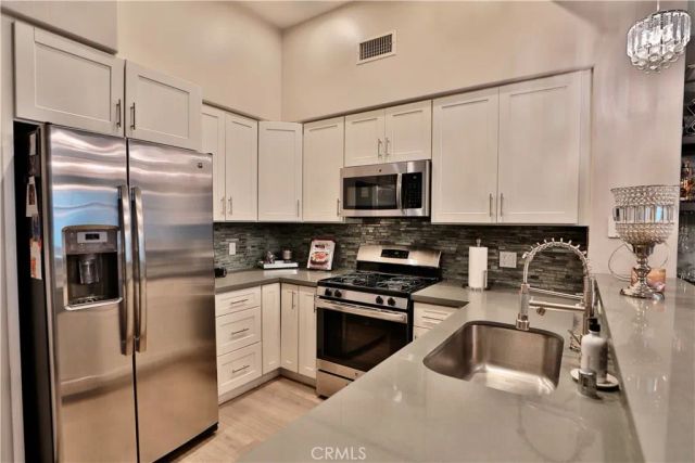 24595 Town Center Drive 3105, Valencia, CA 91355
