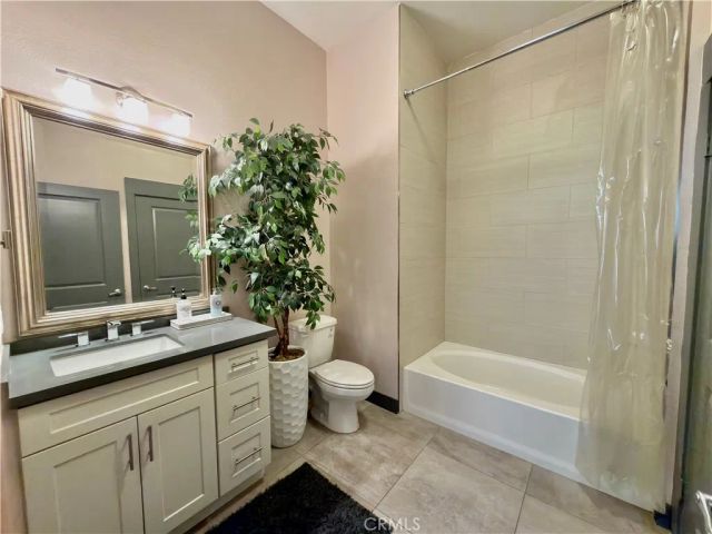 24595 Town Center Drive 3105, Valencia, CA 91355