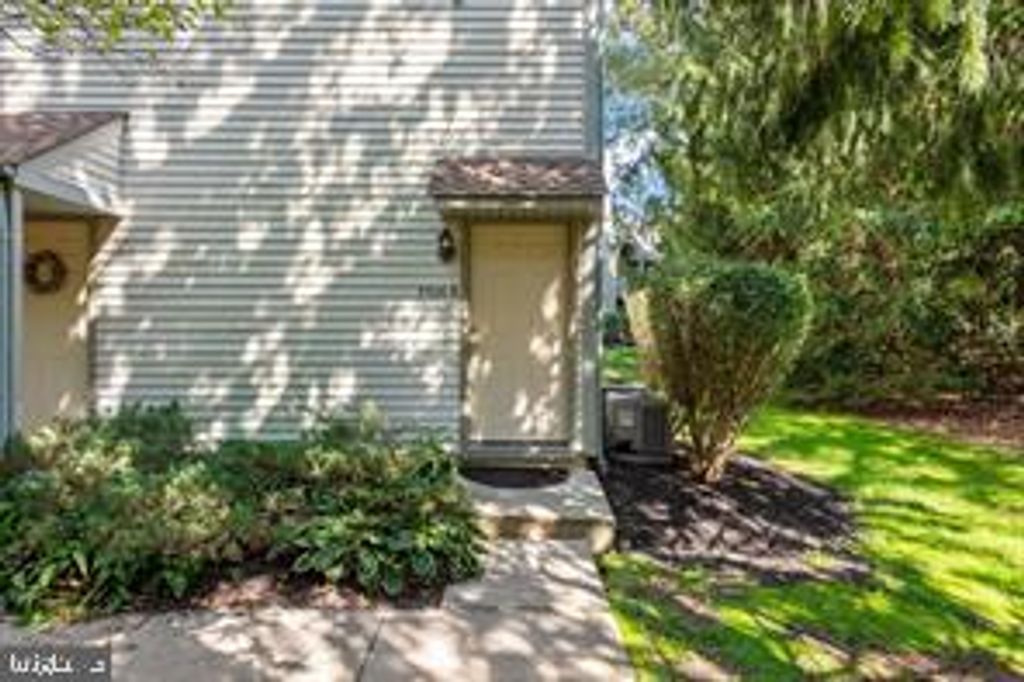5506B ALBRIDGE WAY, Mount Laurel, NJ 08054