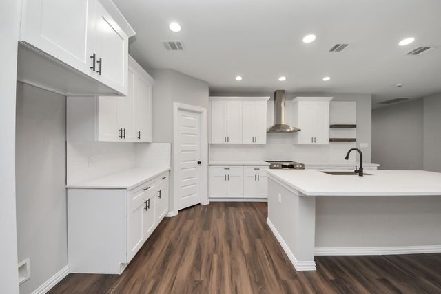 8029 Ritz Street, Houston, TX 77028