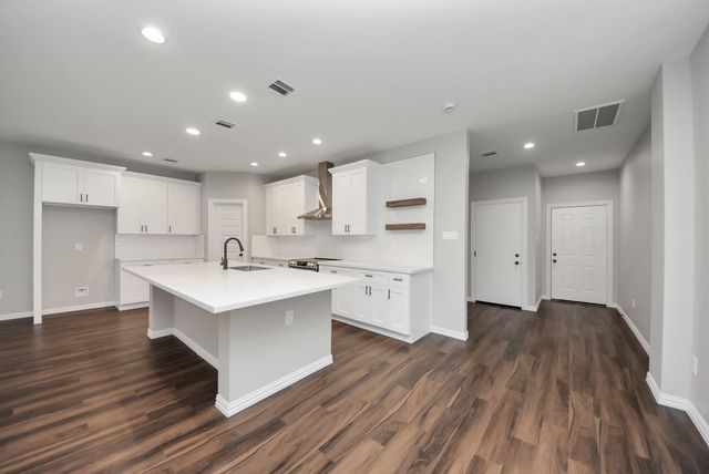 8029 Ritz Street, Houston, TX 77028