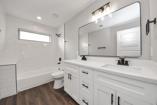 8029 Ritz Street, Houston, TX 77028