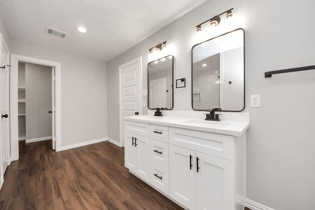 8029 Ritz Street, Houston, TX 77028