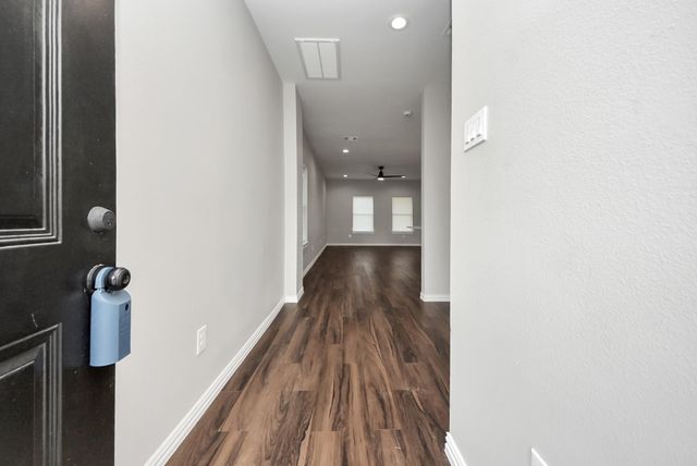 8029 Ritz Street, Houston, TX 77028