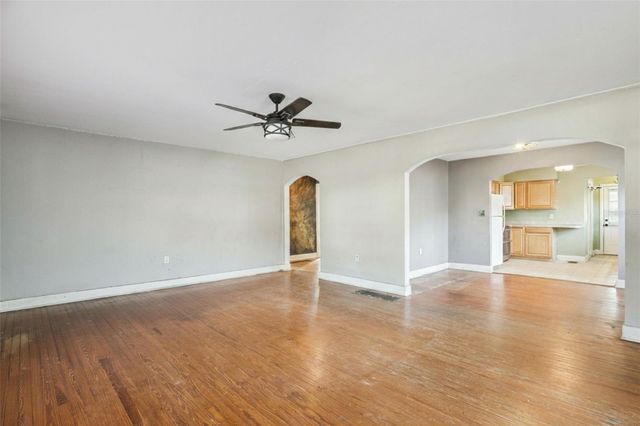 38 E MORNINGVIEW DRIVE, Eustis, FL 32726