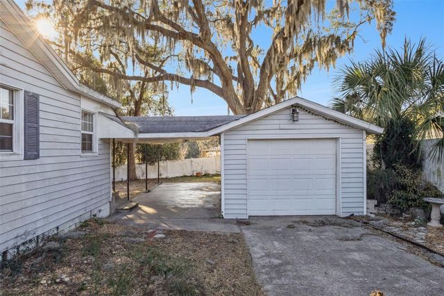 38 E MORNINGVIEW DRIVE, Eustis, FL 32726