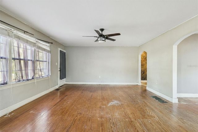 38 E MORNINGVIEW DRIVE, Eustis, FL 32726