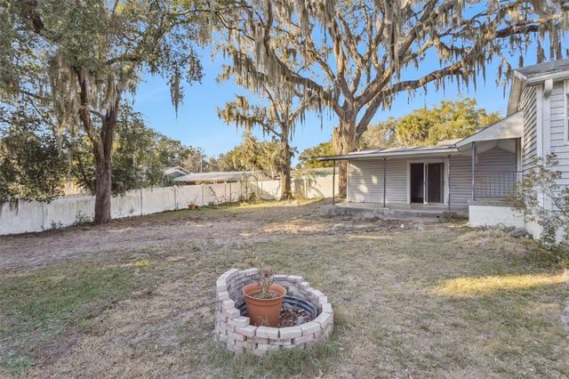 38 E MORNINGVIEW DRIVE, Eustis, FL 32726