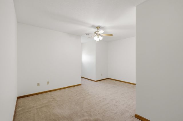 2716 E Kennedy Street, Joplin, MO 64801