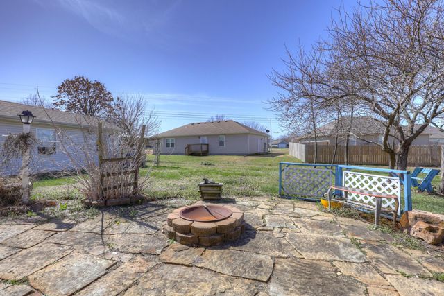 2716 E Kennedy Street, Joplin, MO 64801