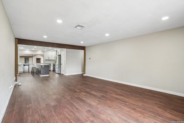 11935 Briarpath St, San Antonio, TX 78249