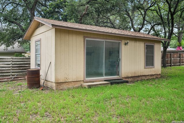 11935 Briarpath St, San Antonio, TX 78249