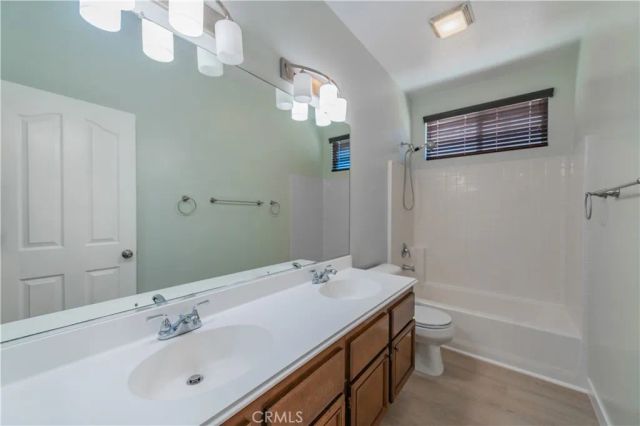 5901 Milana Drive, Eastvale, CA 92880