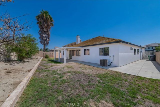 5901 Milana Drive, Eastvale, CA 92880
