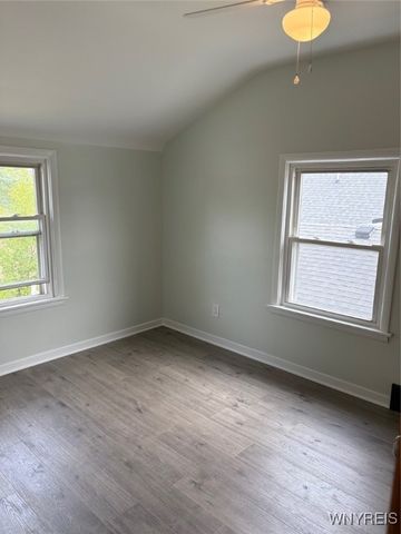 482 Ridge Street, Lewiston, NY 14092