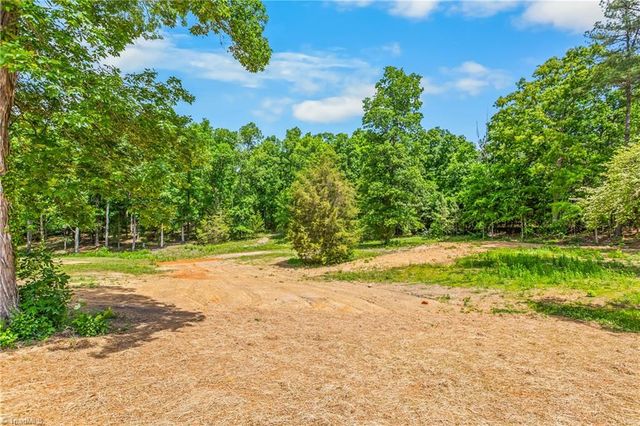 9272 US Highway 64, Trinity, NC 27370