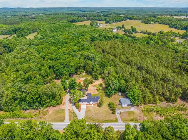 9272 US Highway 64, Trinity, NC 27370