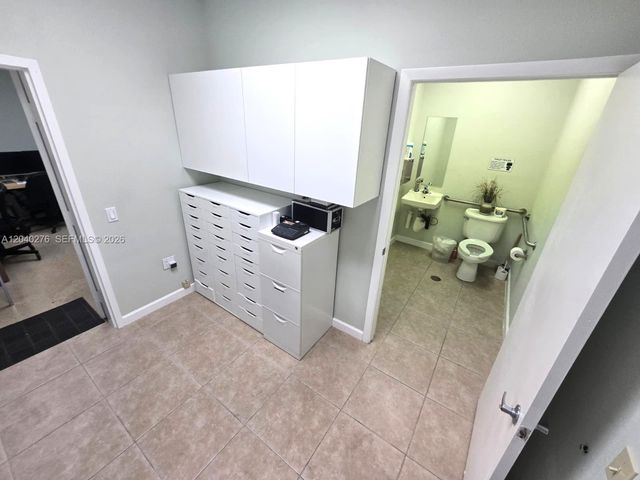 3660 NW 126th Avenue 7, Coral Springs, FL 33065