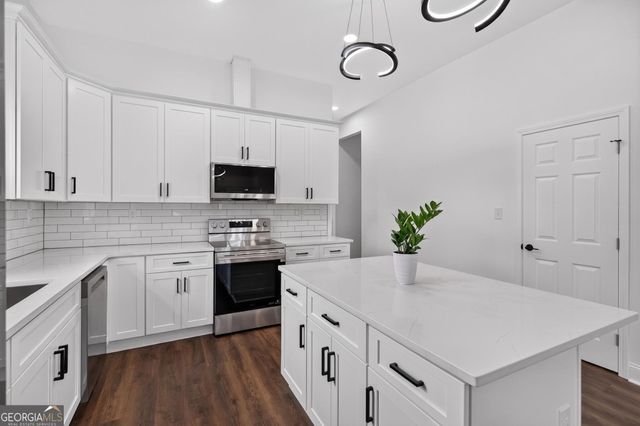 100 Marshall Avenue, Hogansville, GA 30230