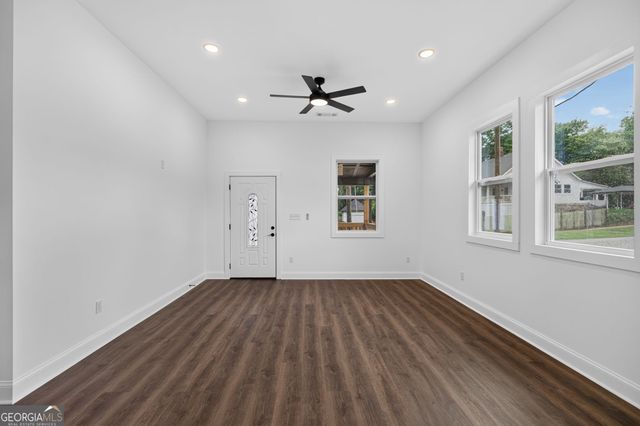 100 Marshall Avenue, Hogansville, GA 30230